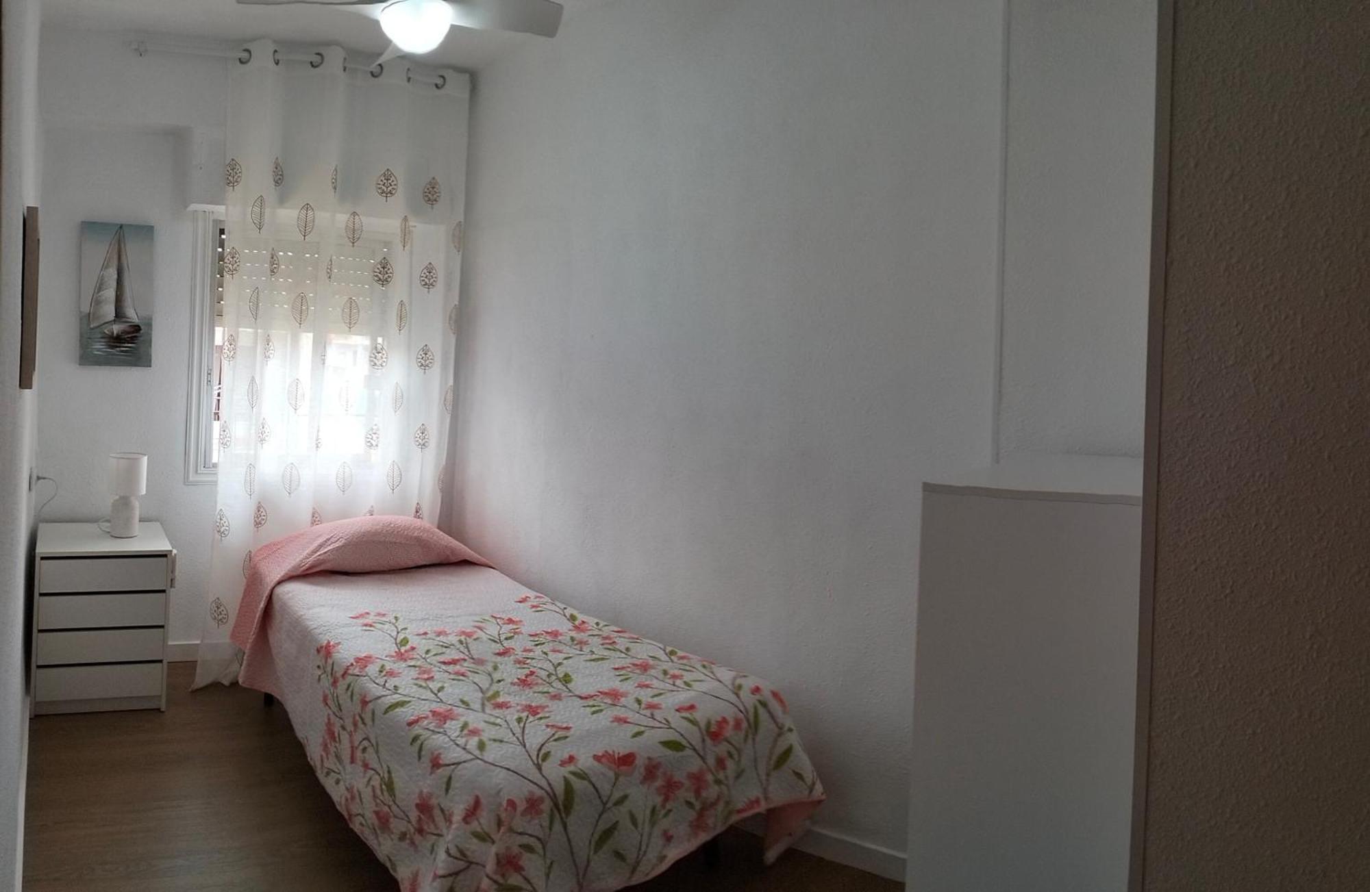 Ricardo Hostal Apartamento 3 Habitaciones 알리칸테 외부 사진