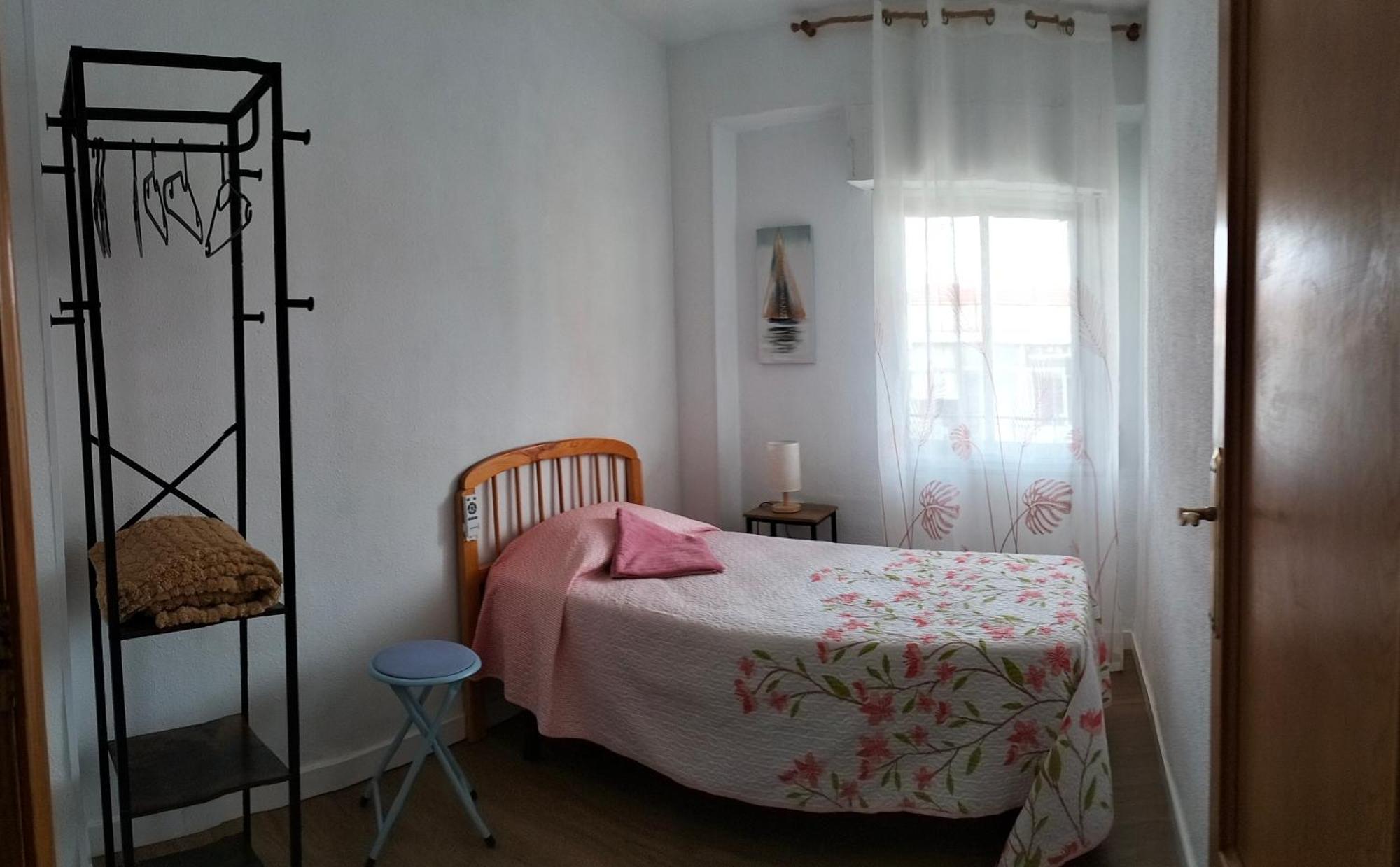 Ricardo Hostal Apartamento 3 Habitaciones 알리칸테 외부 사진